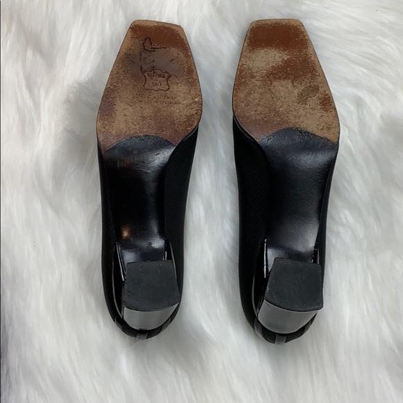 Stuart Weitzman Pumps - Picture 6 of 7